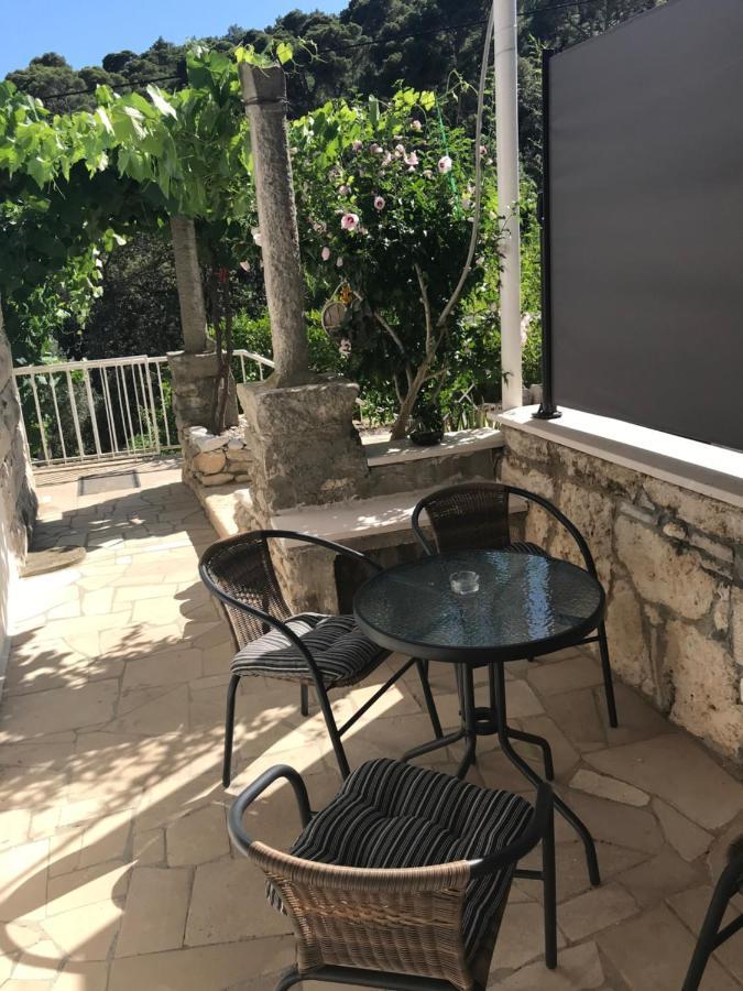Apartman Flora'S Garden Korcula Town Exterior foto